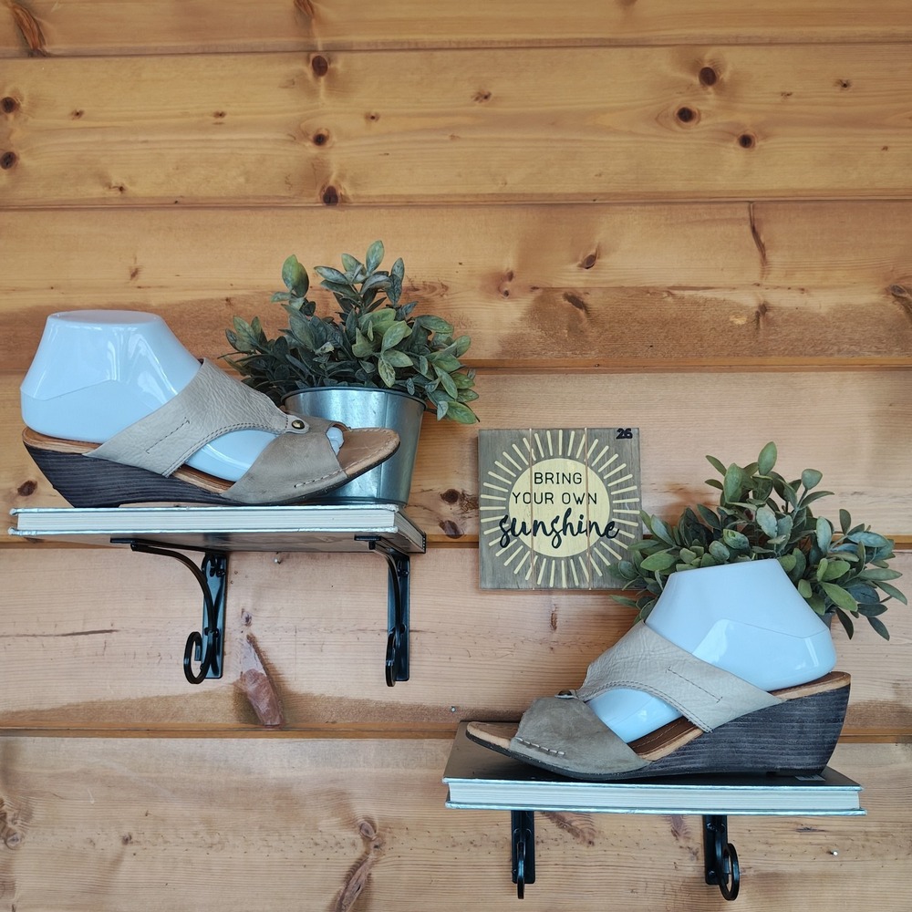 Naya Fabiana Taupe Tan Two Tone Pebbled Leather Wedge Heel Slip On Sandals 9.5 M